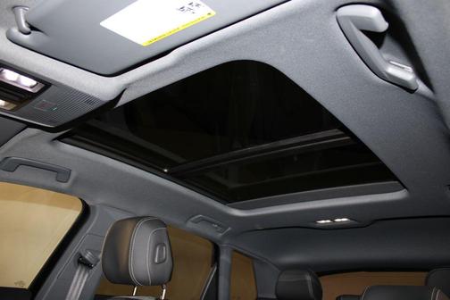 2024 Audi Q4 e-tron Premium Plus 55 quattro