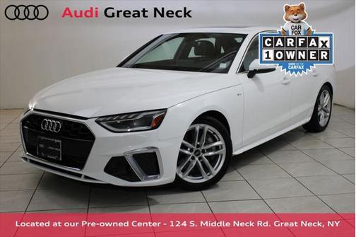 2023 Audi A4 45 S line Premium