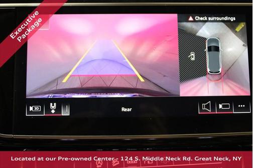 2022 Audi Q7 55 Premium Plus