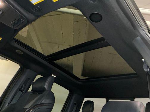 SHELTER GREEN 2024 Ford F-150 Raptor