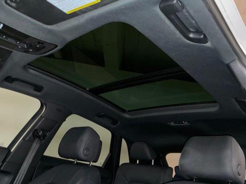 Ibis White 2023 Audi Q3 Premium 45 TFSI S line quattro Tiptronic