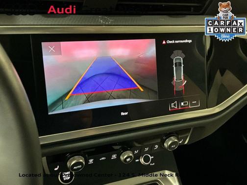 2023 Audi Q3 Premium 45 TFSI S line quattro Tiptronic