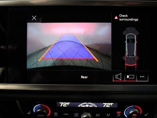 2022 Audi Q3 45 S line Premium