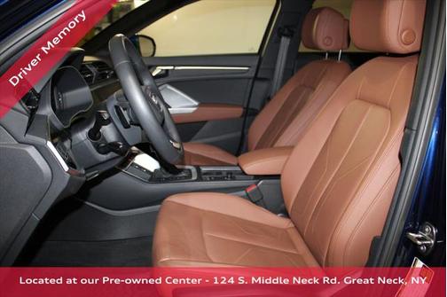 2022 Audi Q3 45 S line Premium