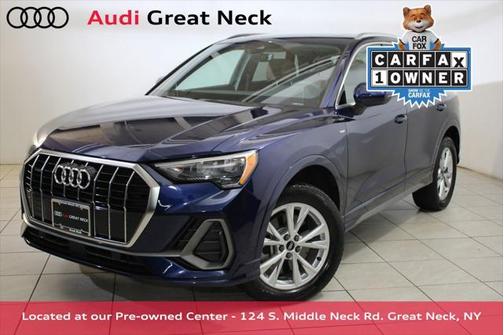 2022 Audi Q3 45 S line Premium