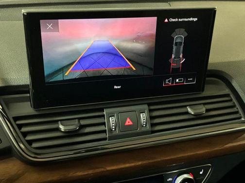 2022 Audi Q5 45 S line Premium
