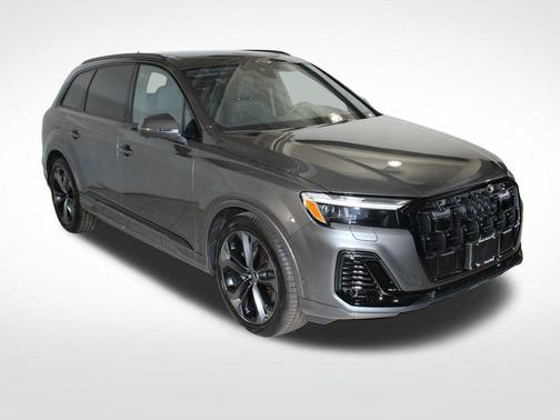 2026 Audi Q7 55 Premium Plus