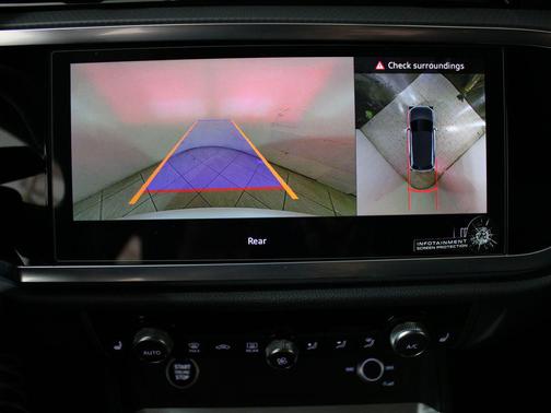 2024 Audi Q3 45 S line Premium Plus