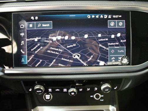 2024 Audi Q3 45 S line Premium Plus