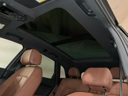 2023 Audi Q5 45 S line Premium