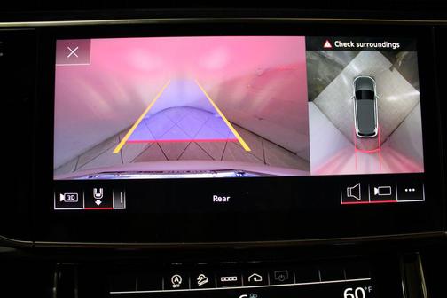 2022 Audi Q7 45 Premium Plus