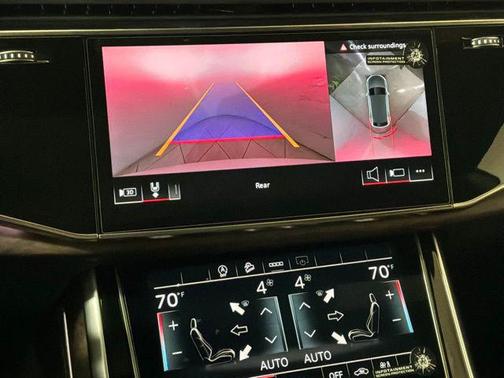 2025 Audi Q8 55 Premium Plus