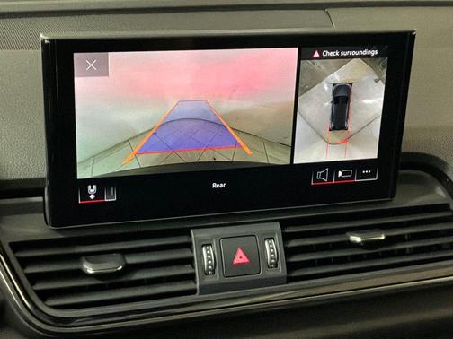 2023 Audi Q5 40 Premium Plus