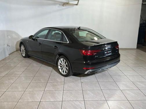 Mythos Black Metallic 2019 Audi A4 2.0T Premium Plus