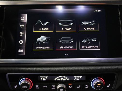 2021 Audi Q3 45 S line Premium