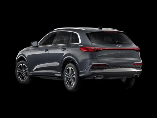 2025 Audi Q5 Premium TFSI quattro S tronic