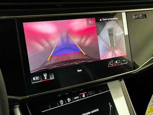 2026 Audi Q7 55 Premium Plus