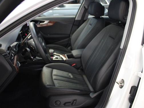2023 Audi A4 40 Premium