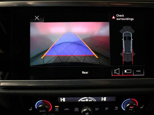 2022 Audi Q3 40 Premium