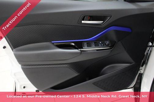 2022 Toyota C-HR XLE
