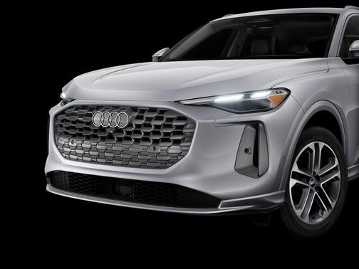 2025 Audi Q5 Premium TFSI quattro S tronic