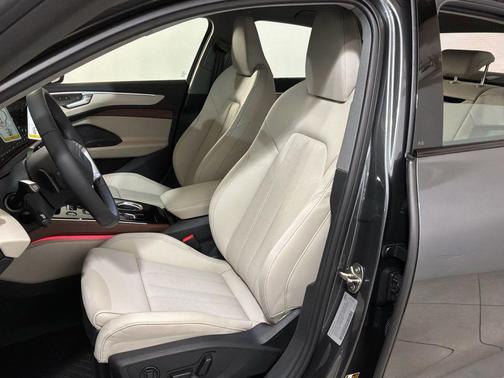 2026 Audi A6 Premium Plus quattro S tronic