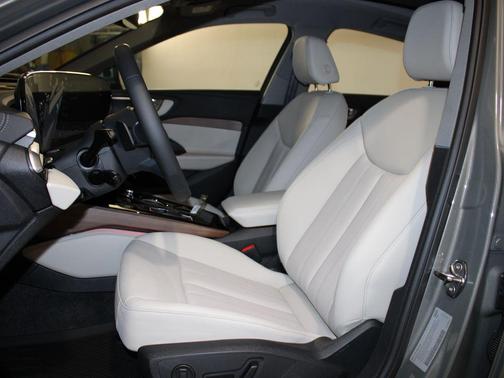 2025 Audi A5 Premium TFSI quattro S tronic