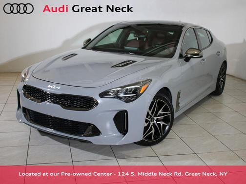 2022 Kia Stinger GT-Line