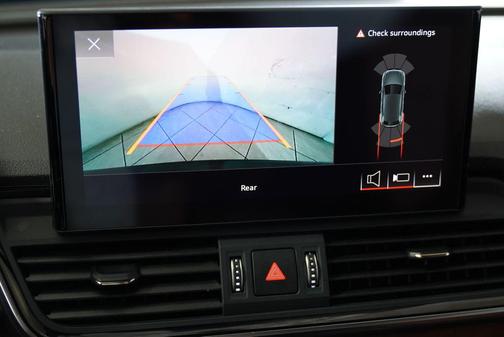 2022 Audi Q5 45 S line Premium