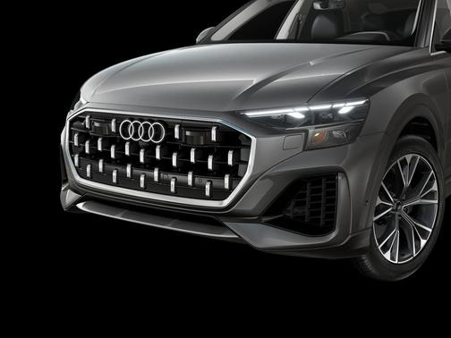 2025 Audi Q8 55 Premium
