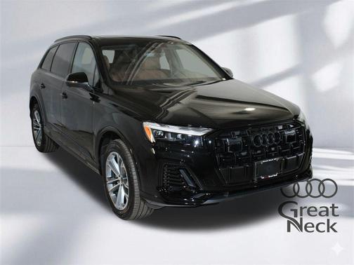 2026 Audi Q7 45 Premium
