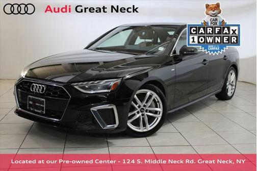 2022 Audi A4 45 S line Premium Plus