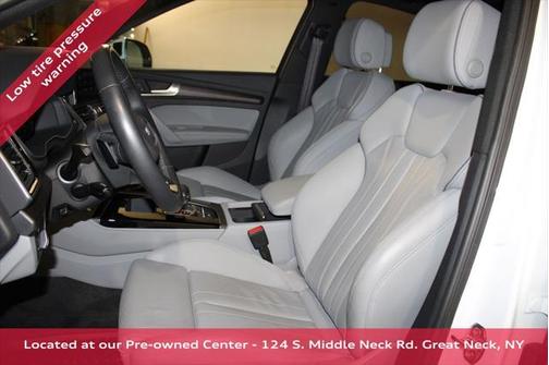 2022 Audi Q5 45 S line Premium Plus