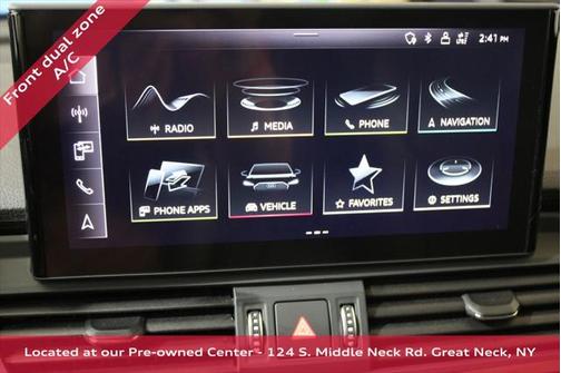 2022 Audi Q5 45 S line Premium Plus