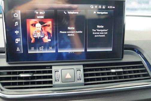 2023 Audi Q5 40 Premium