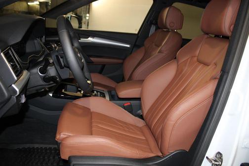 2025 Audi Q5 45 S line Premium