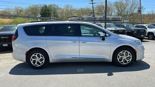 2023 Chrysler Pacifica Limited