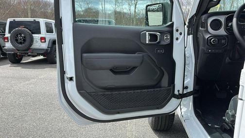 2025 Jeep Wrangler 4xe Sport