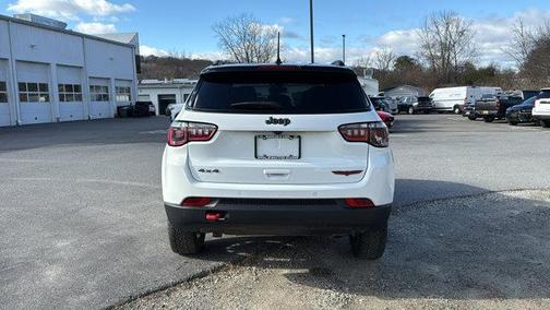 2024 Jeep Compass Trailhawk