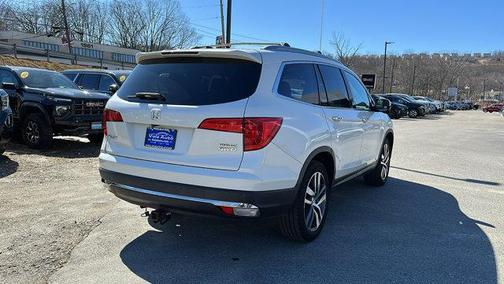2017 Honda Pilot Touring