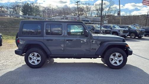 2022 Jeep Wrangler Unlimited Sport