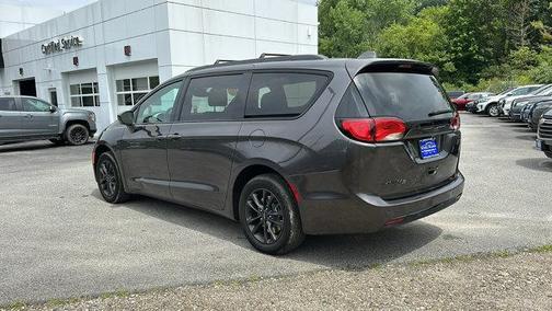 2020 Chrysler Pacifica Launch Edition