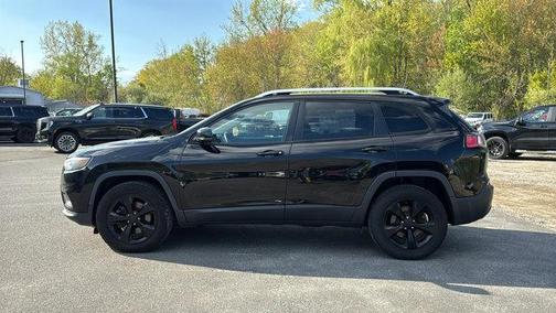Black 2019 Jeep Cherokee Limited