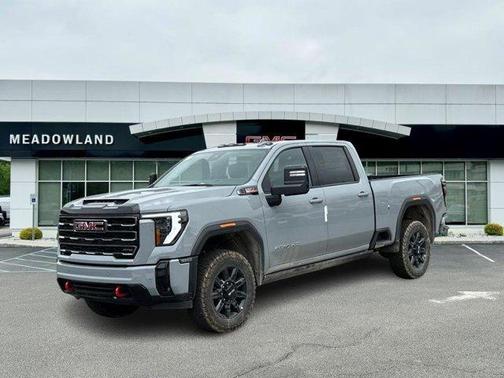 2025 GMC Sierra 2500 AT4