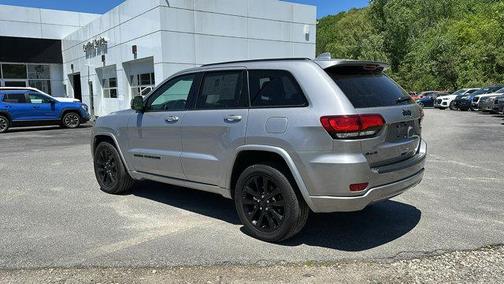 2021 Jeep Grand Cherokee Laredo X