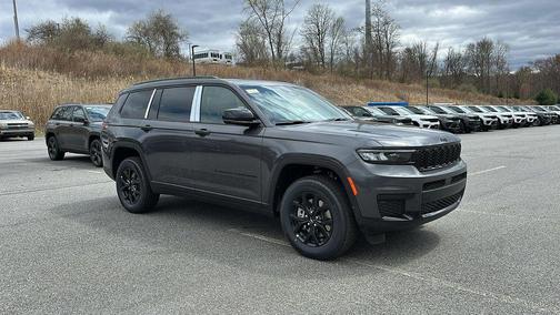 2025 Jeep Grand Cherokee L Laredo