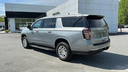 2023 Chevrolet Suburban LS