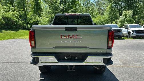 2025 GMC Sierra 2500 SLE