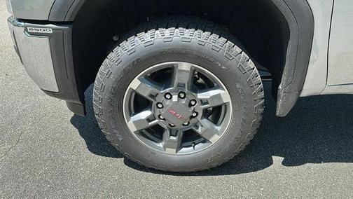 2025 GMC Sierra 2500 SLE