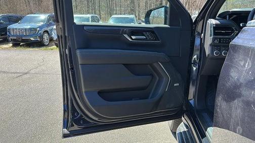 2025 GMC Yukon XL Elevation